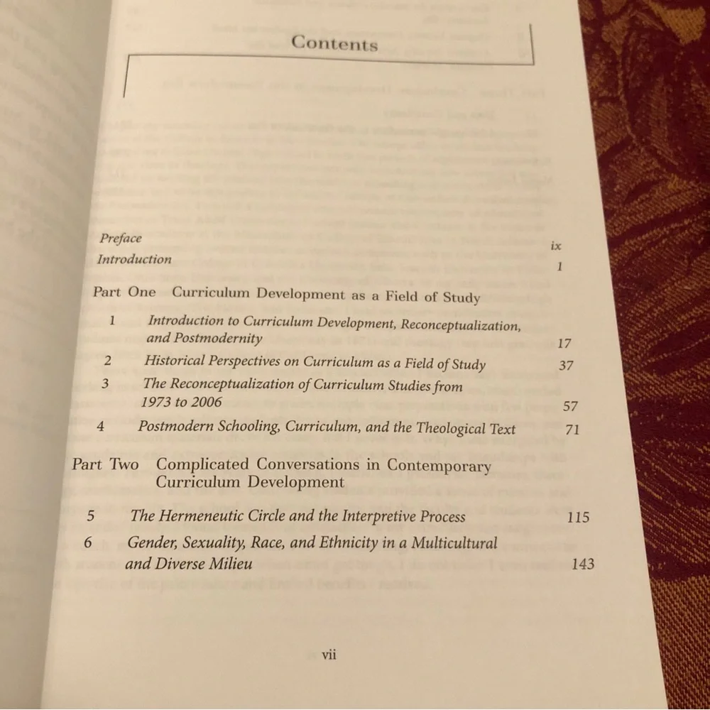 Curriculum Development in the Postmodern Era Patrick Slattery 2006 Lg Paperback